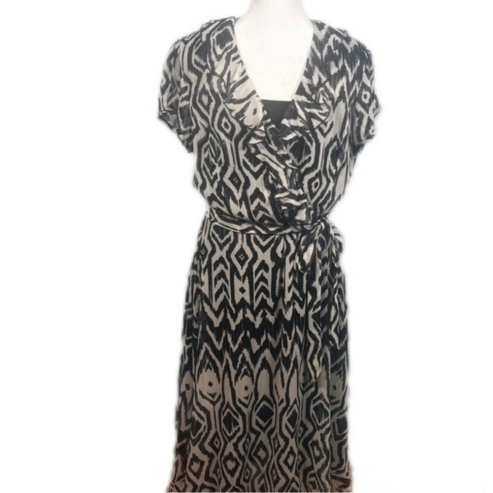 ❤️NWOT, MSK Black and White Geometric Midi Dress Casual Preppy Stylish Size 14